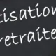 Ardoise portant l'inscription « Cotisations retraite »